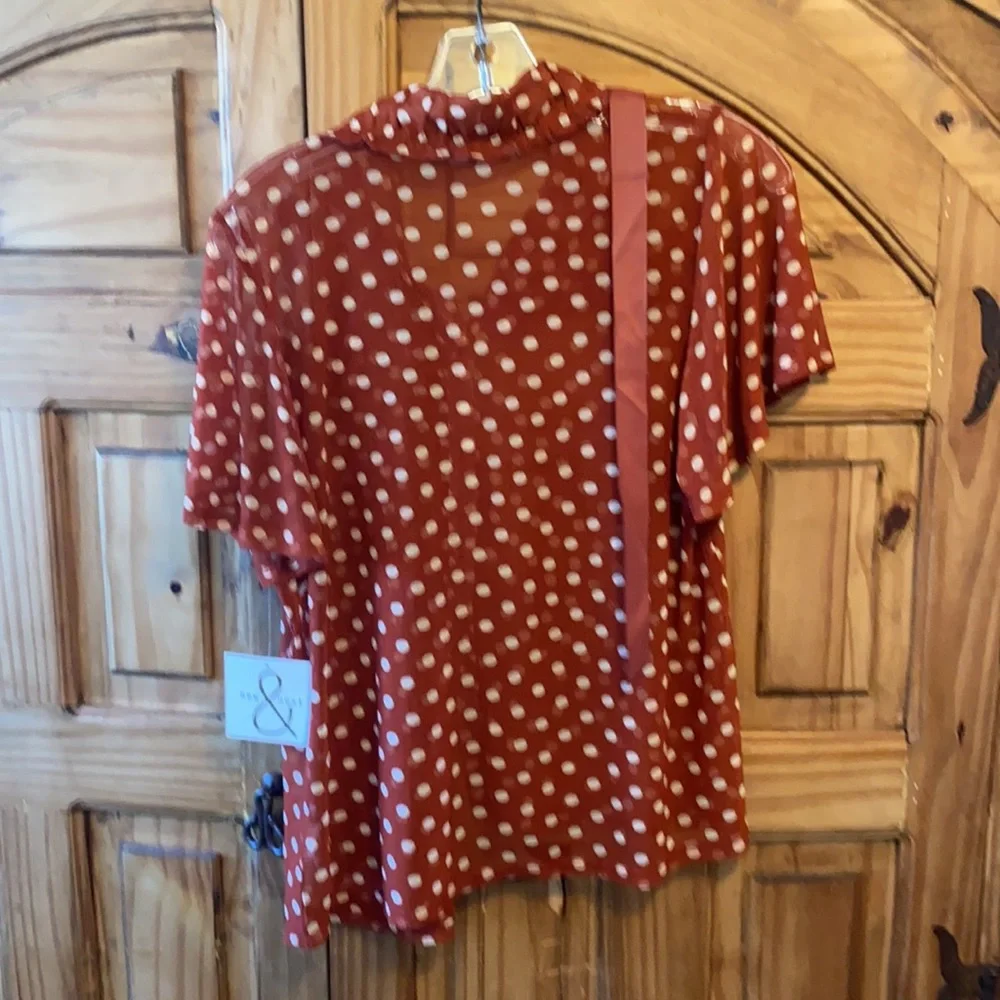 Women’s blouse - Picture 2 of 3